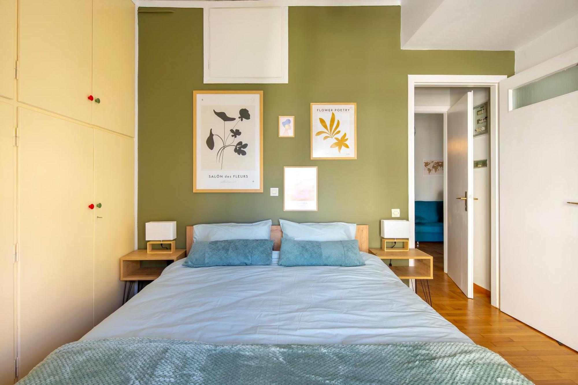 Spacious With Partial Acropolis View 雅典