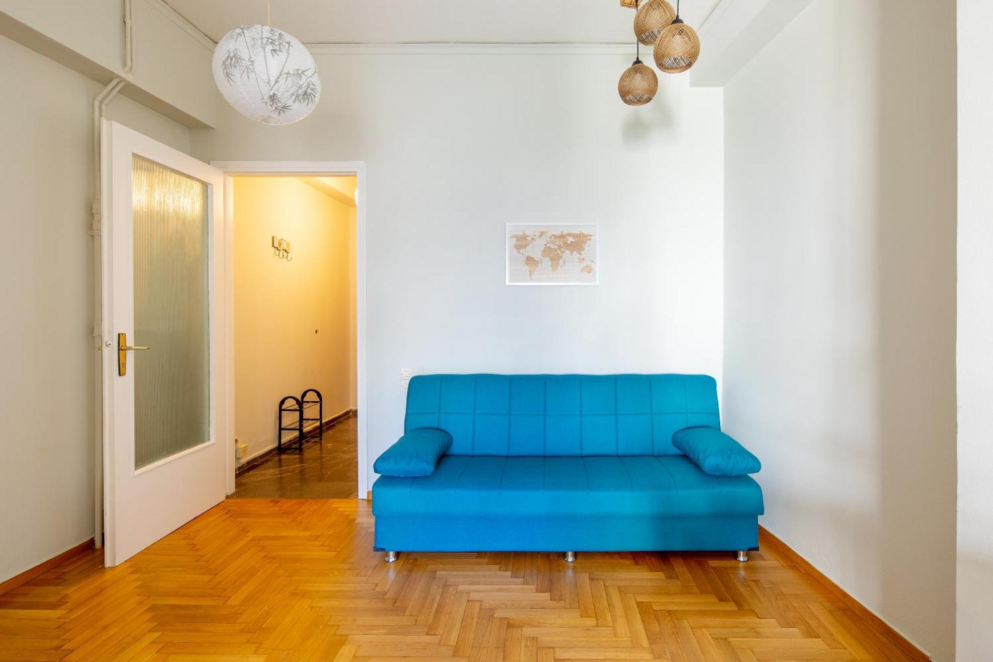 Spacious With Partial Acropolis View