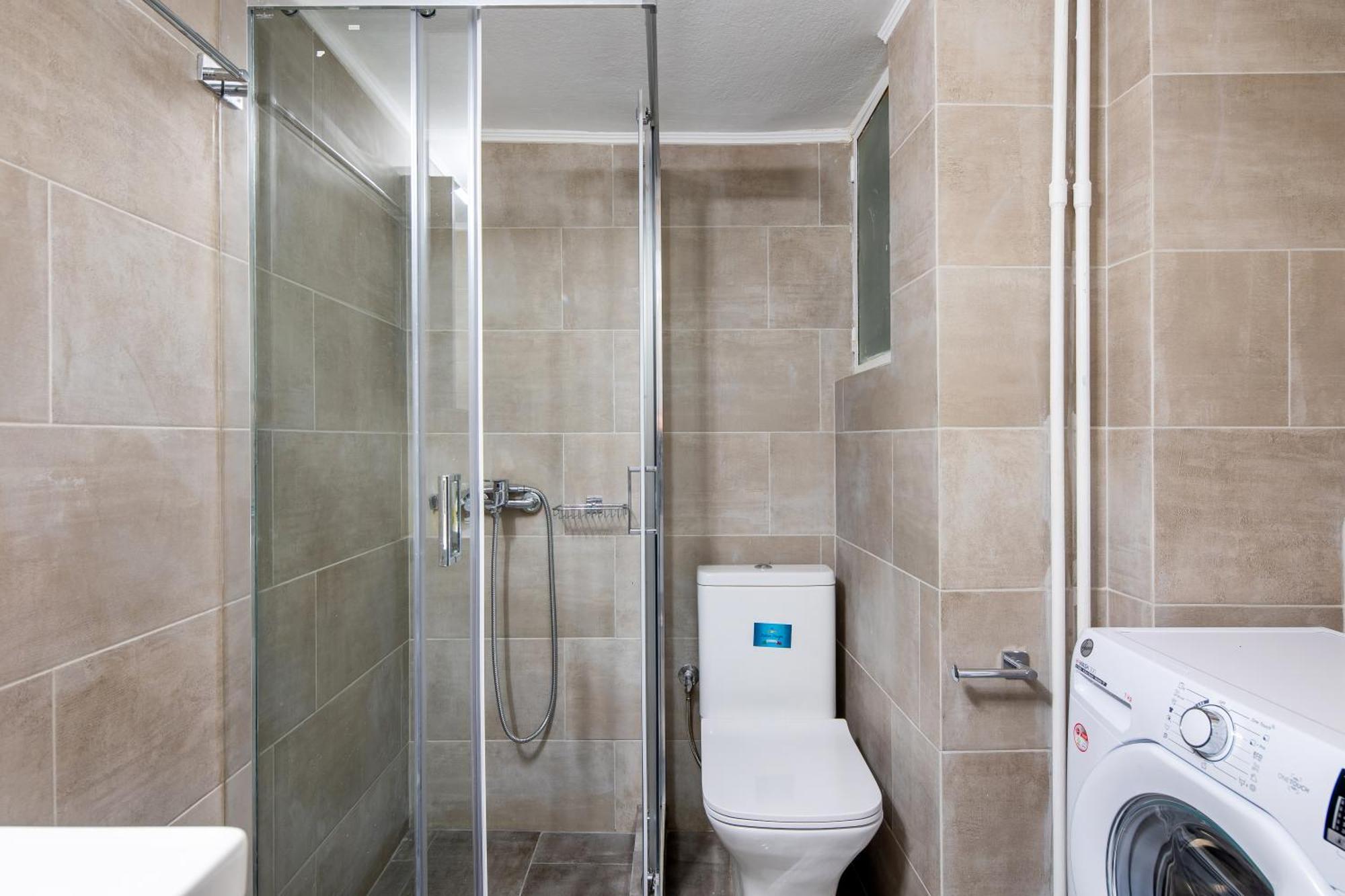 Spacious With Partial Acropolis View Athens
